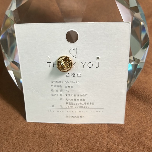 Cloud enamel Pin - Picture 5 of 5